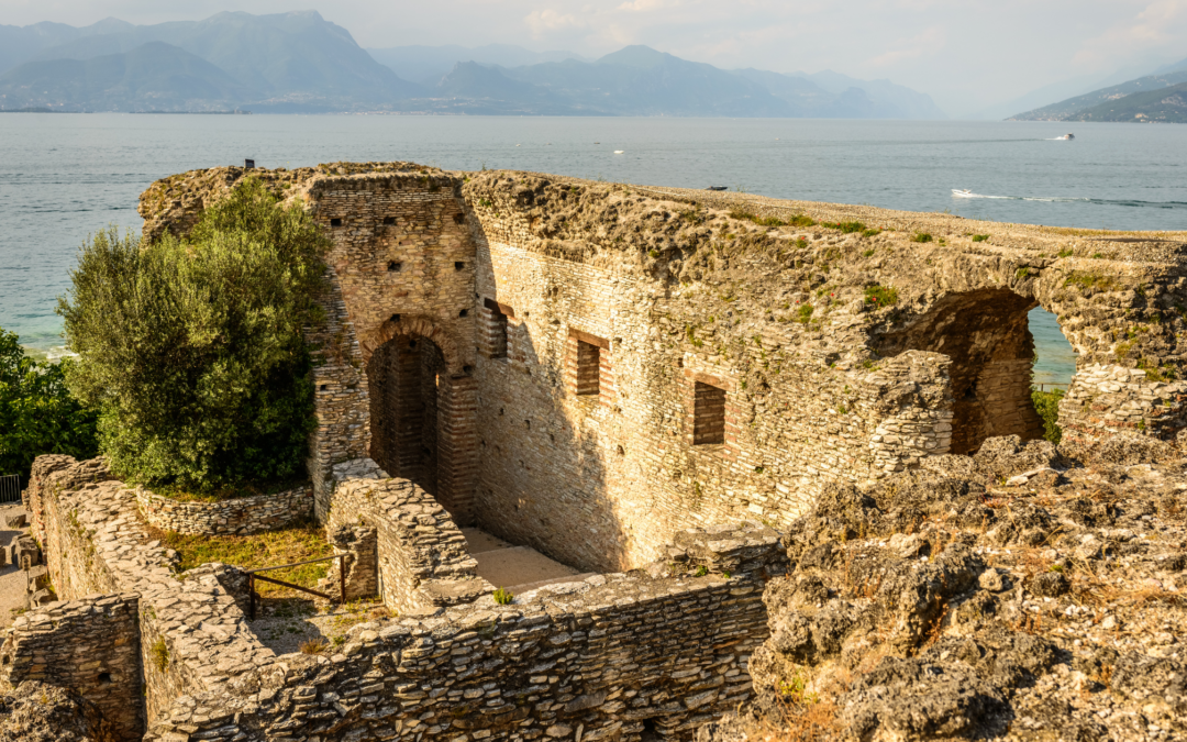 Grotte sul lago di Garda: a spasso tra rocce e acqua